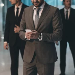 depositphotos_174778994-stock-photo-bodyguards depositphotos_174778994-stock-photo-bodyguards